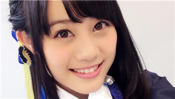 伊藤美来的纯白泳衣照亮相！这本写真集绝对要「买买买」！