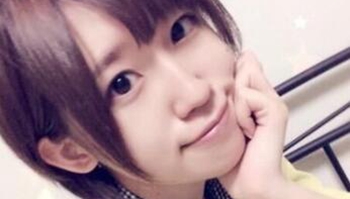 新人声优高桥李依NICO直播不慎胖次走光 众绅士一饱眼福